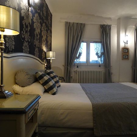 Logis Hotel Le Glacier Orange  Luaran gambar