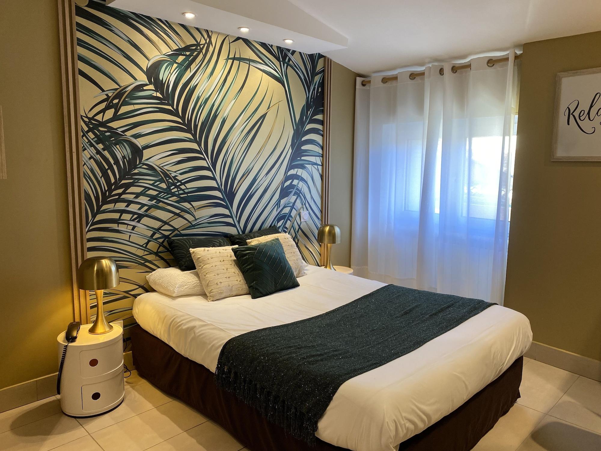 Logis Hotel Le Glacier Orange  Luaran gambar