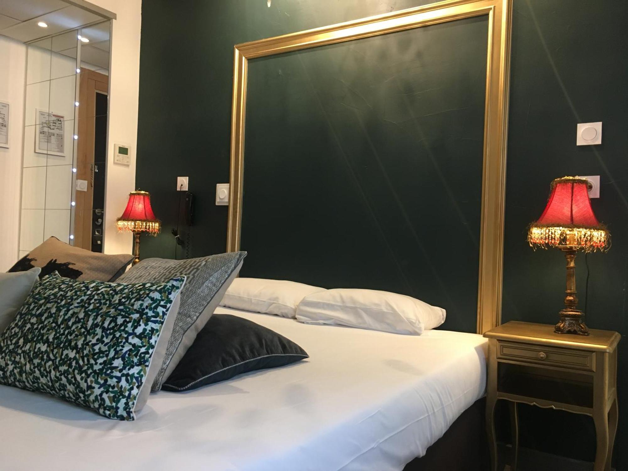 Logis Hotel Le Glacier Orange  Luaran gambar